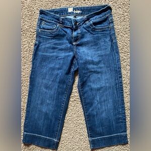 Women denim capris